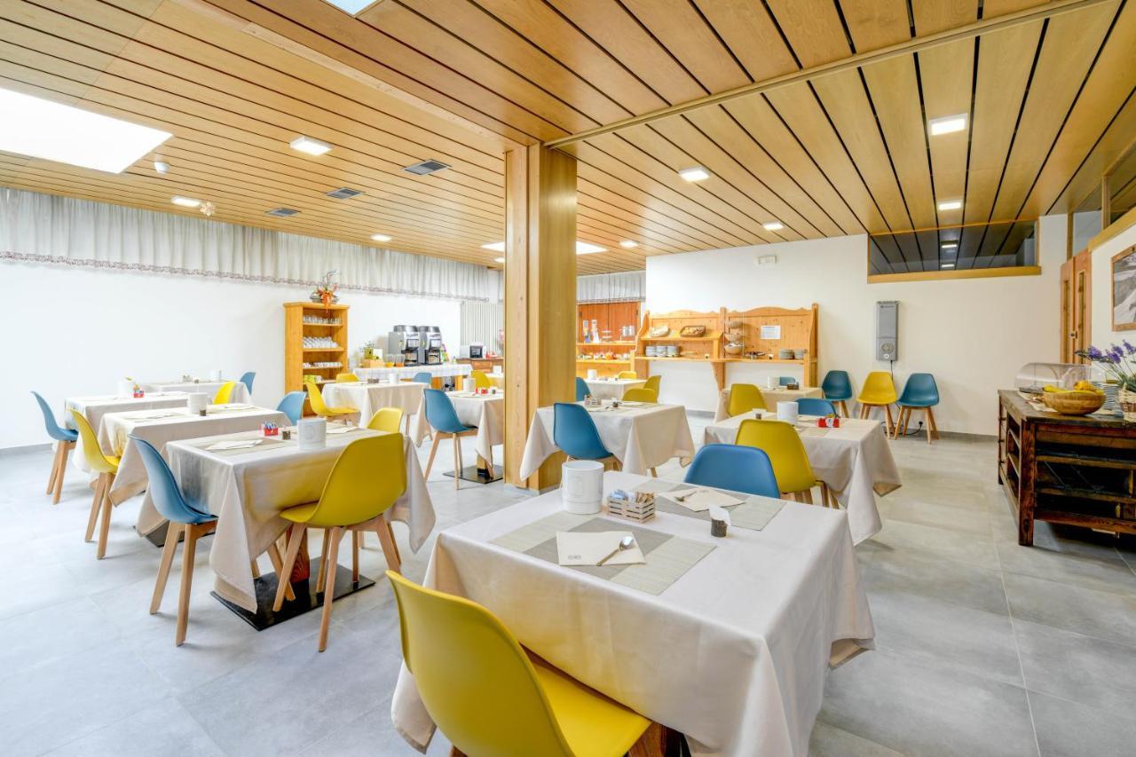 Bepy Hotel Garni Giustino Екстер'єр фото